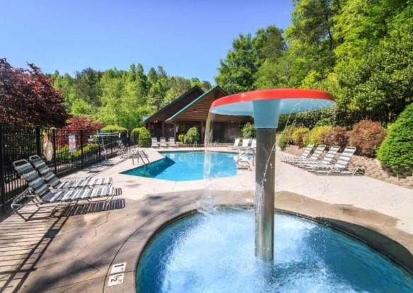 Another Day In Bearadise By Stony Brook Cabins Gatlinburg Extérieur photo
