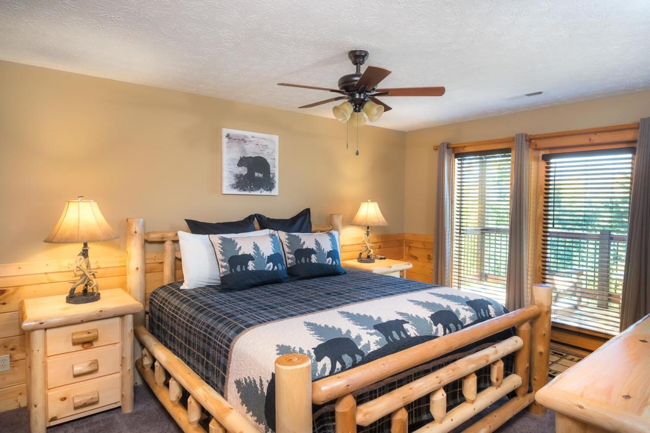 Another Day In Bearadise By Stony Brook Cabins Gatlinburg Extérieur photo